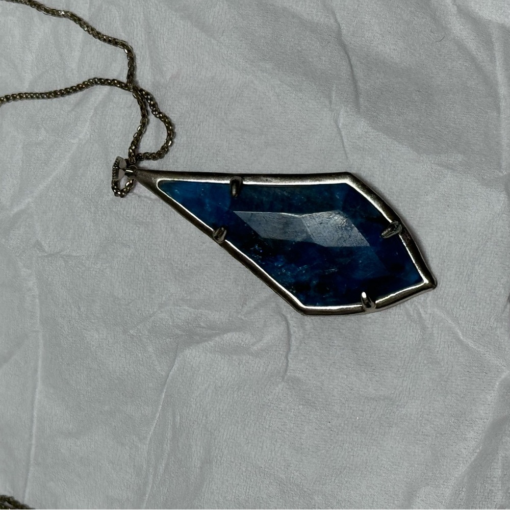 Kendra Scott blue long necklace